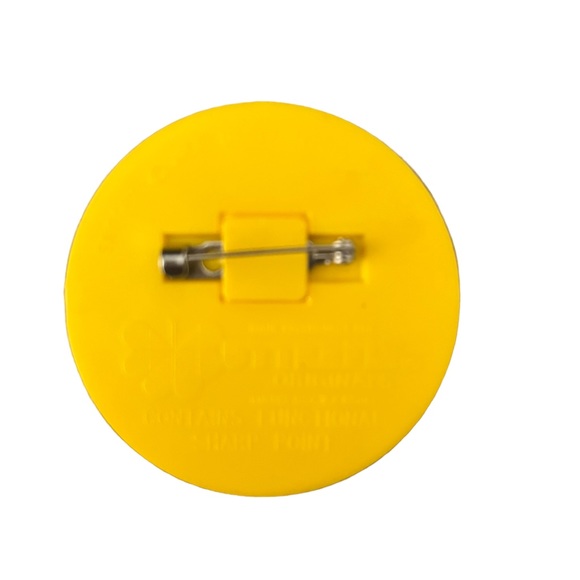 Vintage Snoopy Fan 1958 Yellow Plastic Button - Picture 4 of 4